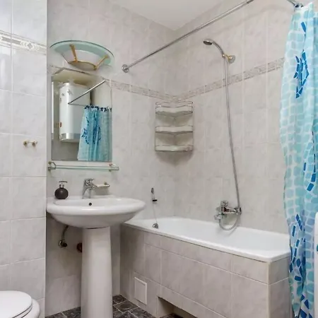 Ursus Apartman