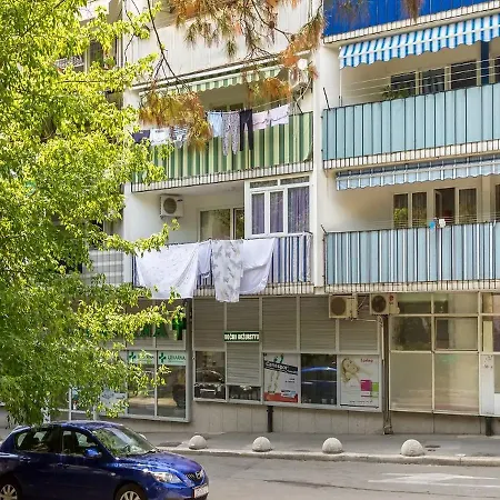 Ursus Apartman *