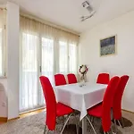 Apartment Ursus *