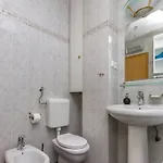 Ursus Apartment
